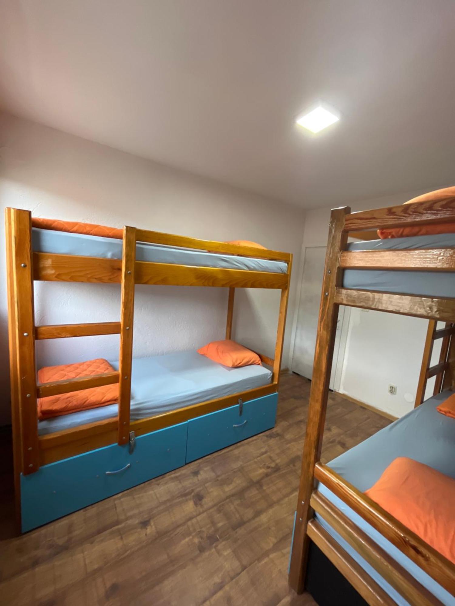 Blue Orange Lake Hostel Ohrid Extérieur photo