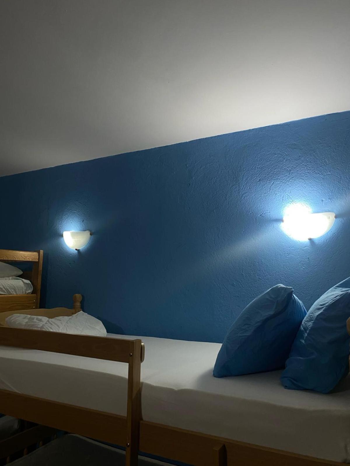 Blue Orange Lake Hostel Ohrid Extérieur photo